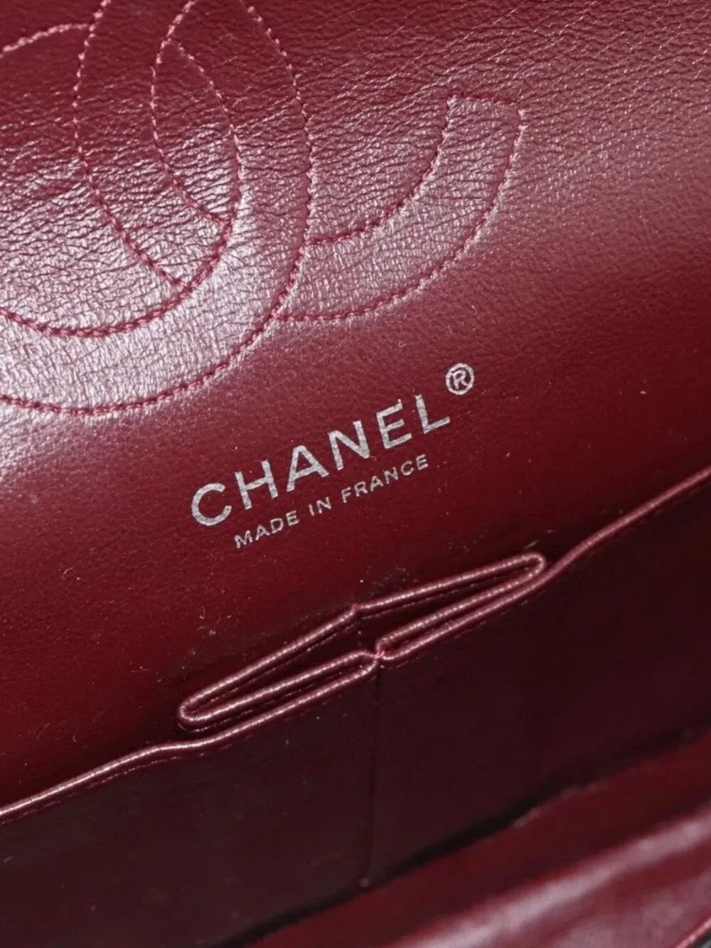 CHANEL Matelasse 25 Chain Bag Patent leather Black Silver CC Auth 189112SM
